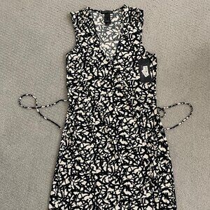 NWT Kenneth Cole New York Women's Sleeveless Wrap Midi Dress, Black Cream Small